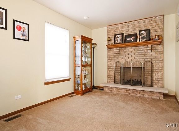 2nd image of 4705 Dove Ct