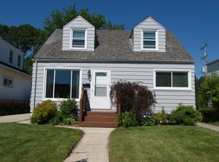 3843 S 5th Pl, Milwaukee, WI 53207