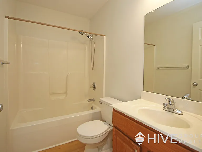 2411 Avonlea Ln — Photo 15