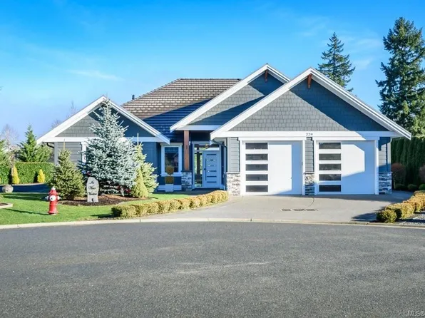 1290 Crown Isle Dr #229, Courtenay, BC V9N 0B8
