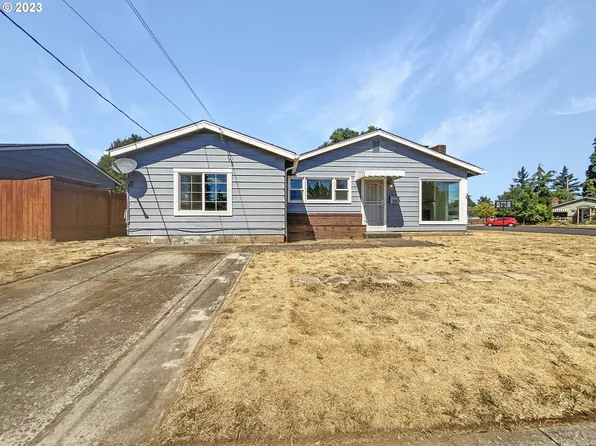 9225 SE Ankeny St, Portland, OR 97216