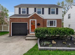 7 Kendale Rd, Cheektowaga, NY 14215