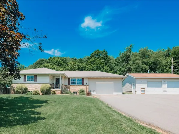 29 Apple St, Homer City, PA 15748