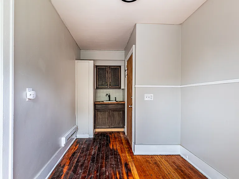 227 Saratoga Ave #3 — Photo 9