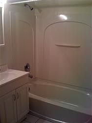 2nd image of 318 W Division St APT A