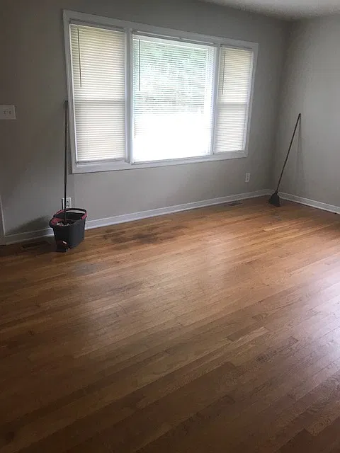 3 bed, 1050 sqft, $1,600 — Photo 4