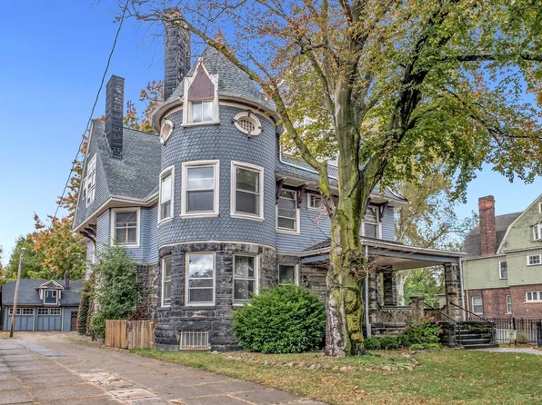 1848 E 89th St, 1848 E 89th St #102, Cleveland, OH 44106