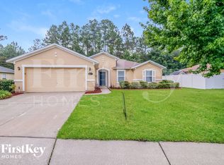 2183 N Brian Lakes Dr, Jacksonville, FL 32221