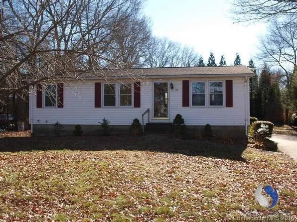 155 Tarbox Rd, Plainfield, CT 06374