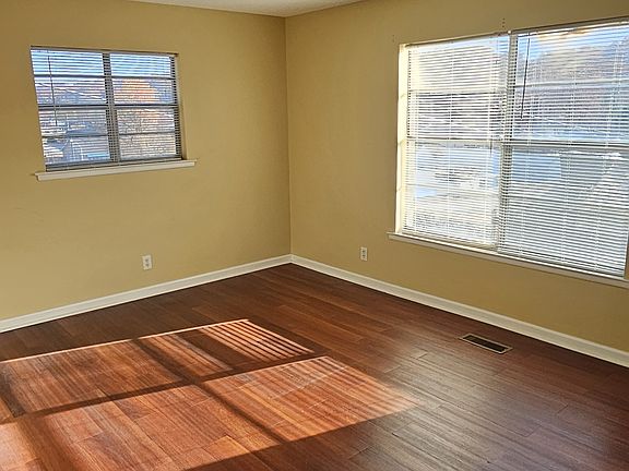 2nd image of 6 Trenton St APT 9