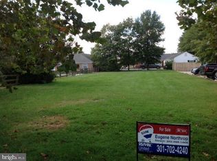 13 N Maple Ave, La Plata, MD 20646