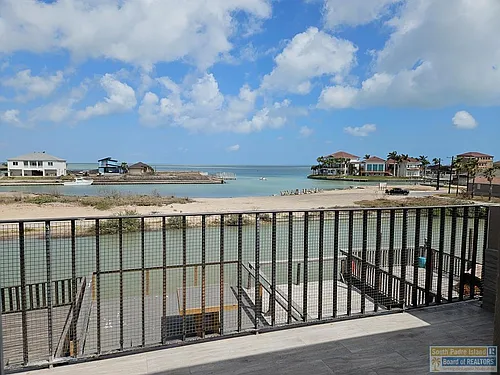Harbor Island Dr Photo 1