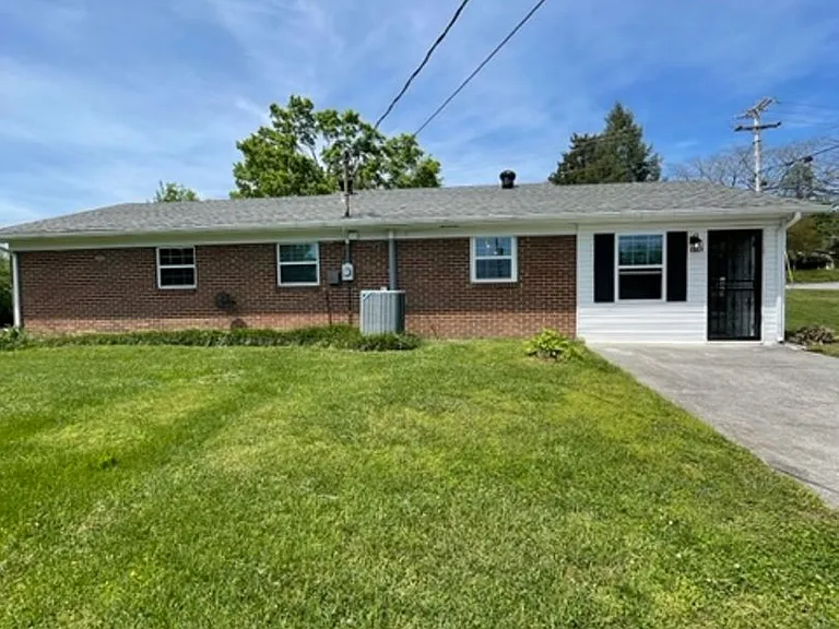 849 Hopewell Rd — Photo 5