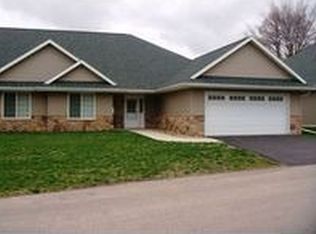 303 Bourland Ave, Waterloo, IA 50702