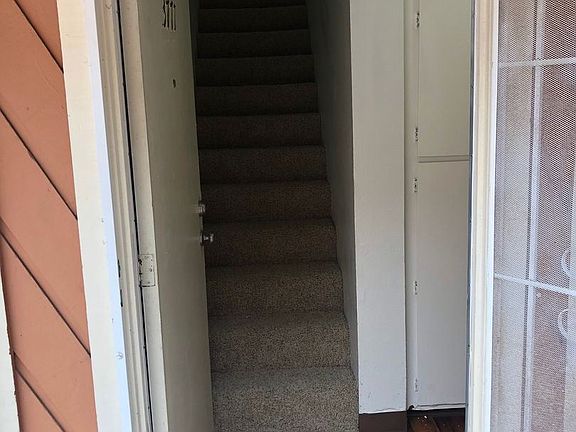3rd image of 3771 Promontory St