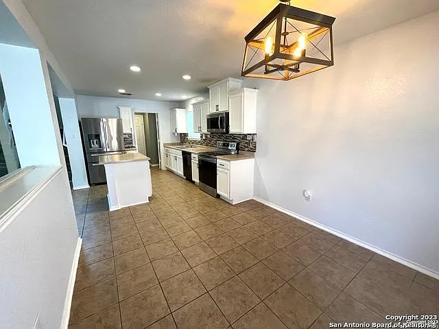 902 Sundance Hunt — Photo 10