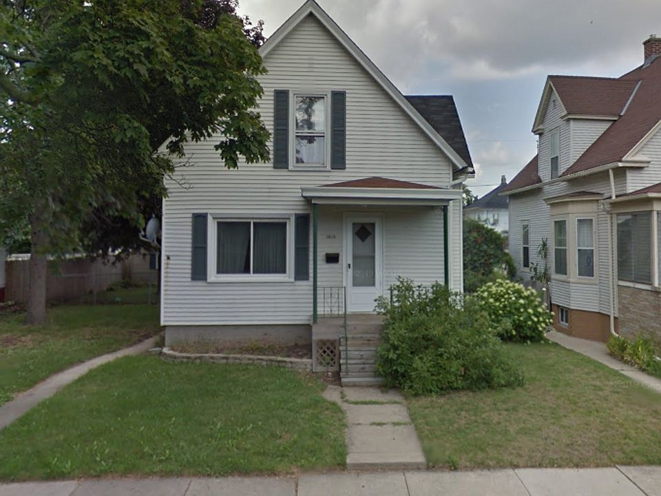 2nd image of 1616 Grange Ave
