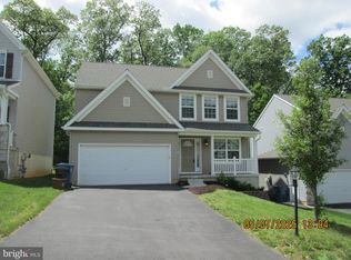 180 Sunbury Way, Red Lion, PA 17356