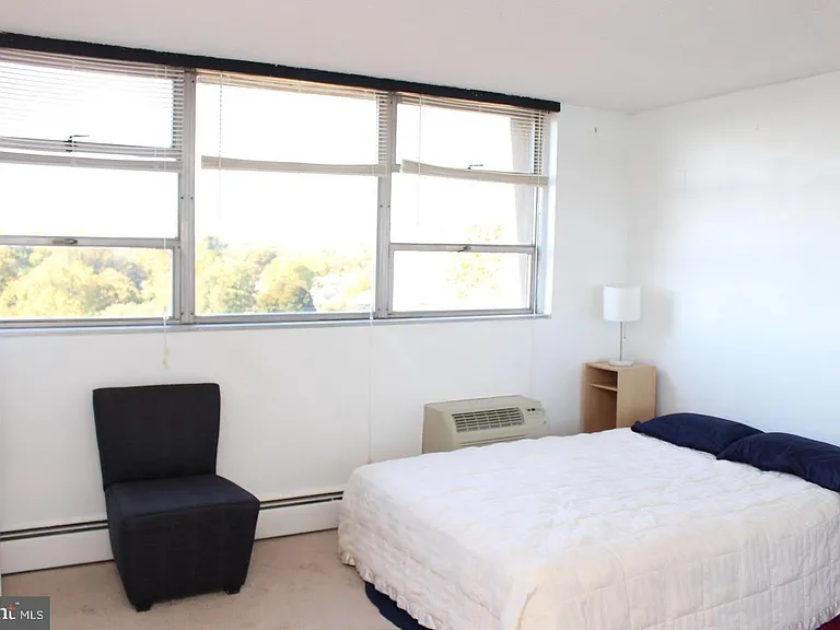 1030 E Lancaster Ave #1021 — Photo 16