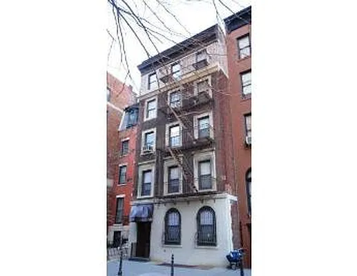 Sold by Corcoran | media 25