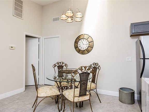 3rd image of 5117 SW 15th Pl APT 211