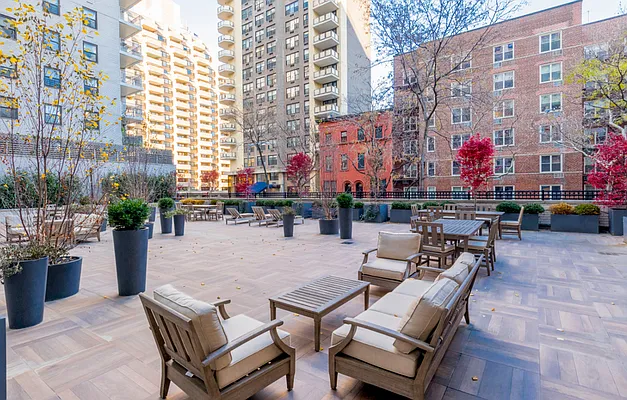 Rented by UES Management | media 45