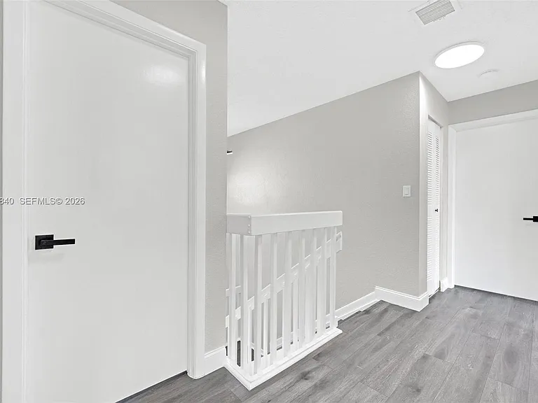 10065 NW 54th Ter — Photo 19