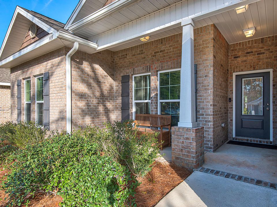 1439 Hickory St, Niceville, FL 32578 Zillow