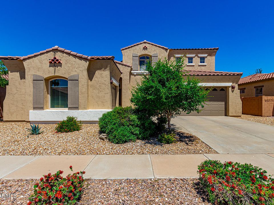 1st image of 712 E Torrey Pines Place