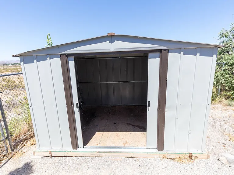 1130 E Mesquite Ave #2 — Photo 30