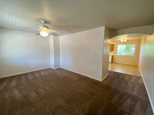 180 E 100 N Photo 1