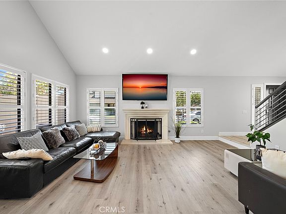 4th image of 18134 Rustic Ct