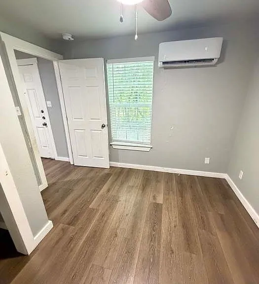 1812 Ruiz St — Photo 14