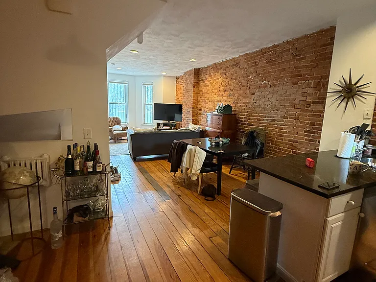 216 Hemenway St #1 — Photo 5