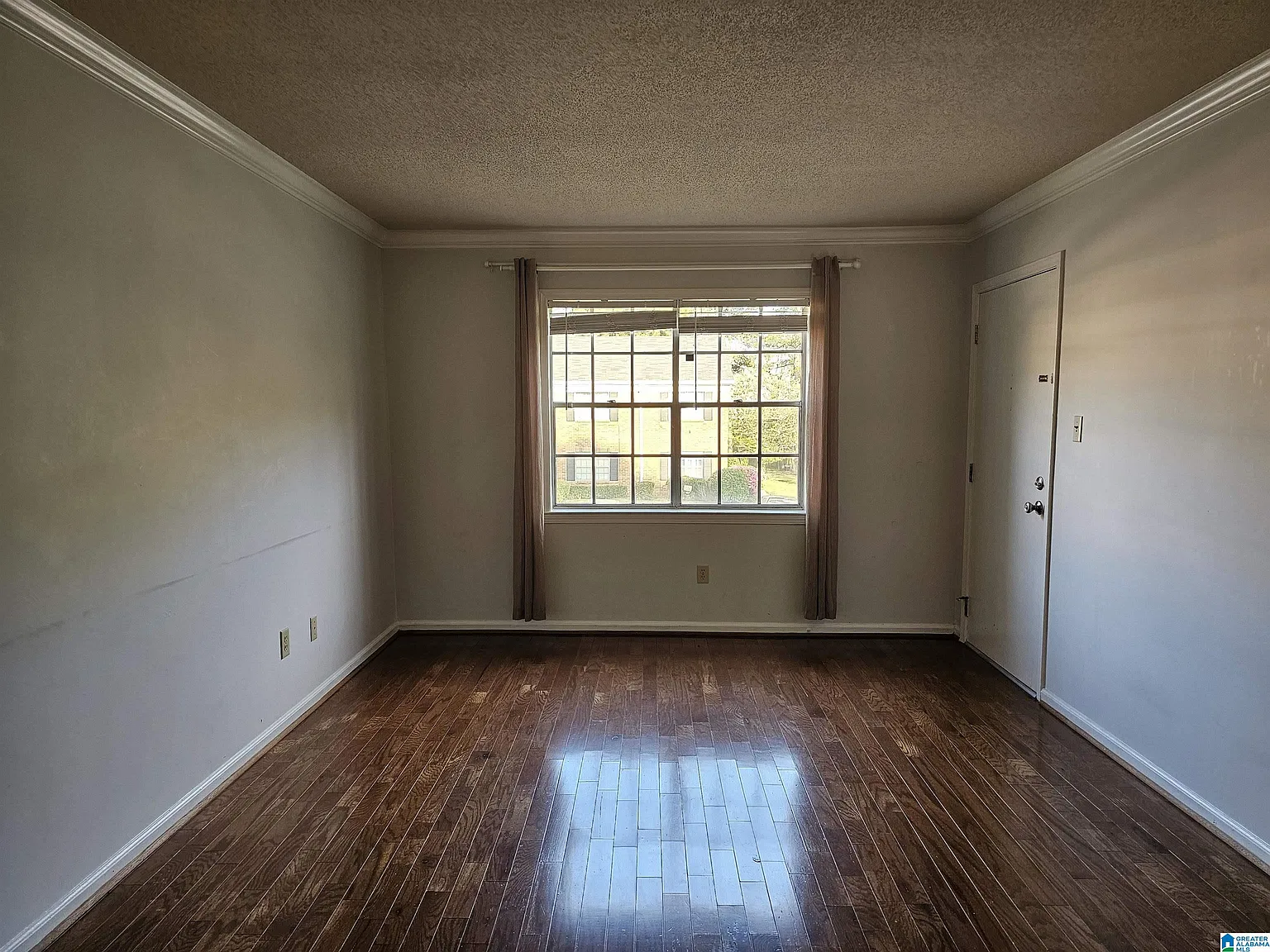 2 bed, 2.0 bath, 963 sqft, $1,450 — Photo 4