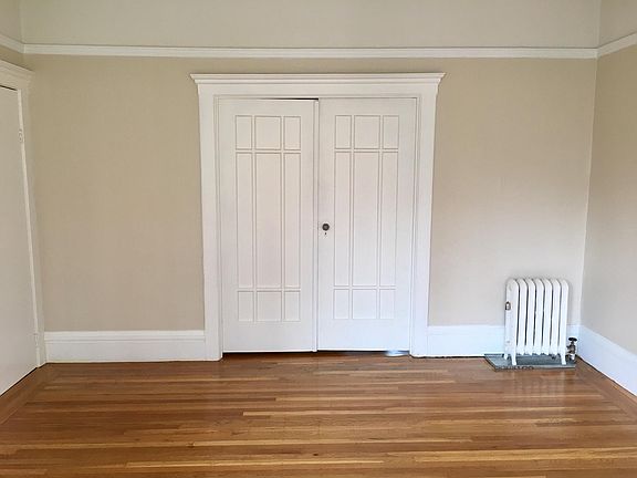 2nd image of 845 Hyde St APT 11