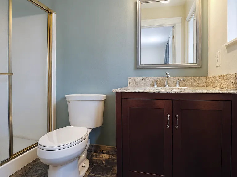 35 Sandra Ct — Photo 17