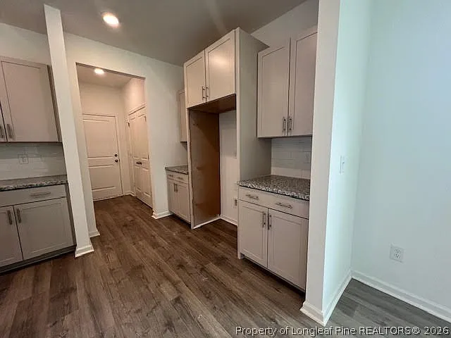 151 Cahill Ct — Photo 14