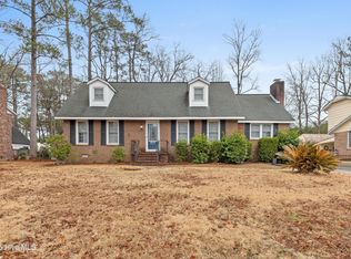 620 Shadowwood Dr, Jacksonville, NC 28540