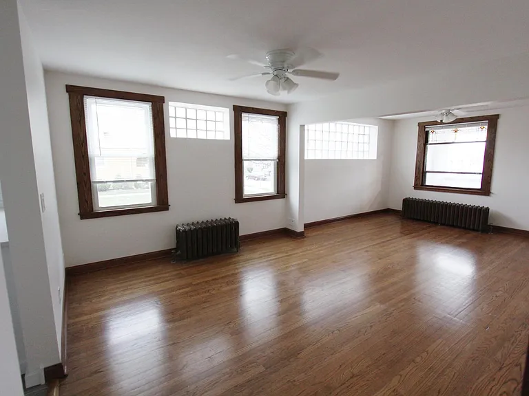 8039 White Ave #1 — Photo 1