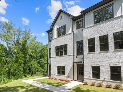 1369 Walking Way, Atlanta, GA, 30316