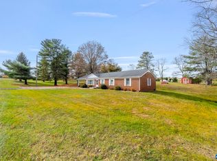 1333 Middlebrook Rd, Staunton, VA 24401