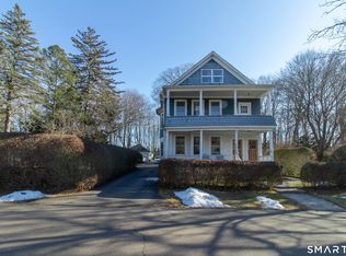 61 Home Place, Branford, CT 06405