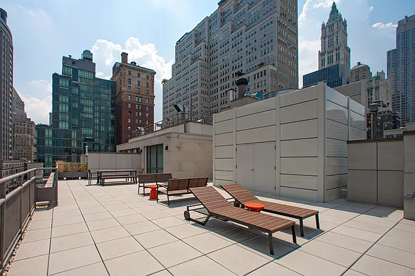 Sold by Compass | media 33