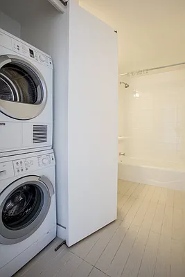 Rented by Stonehenge NYC LLC | media 35