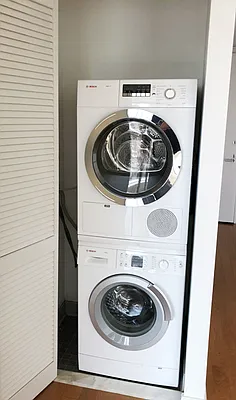 Rented by Mark International Real Estate | media 34