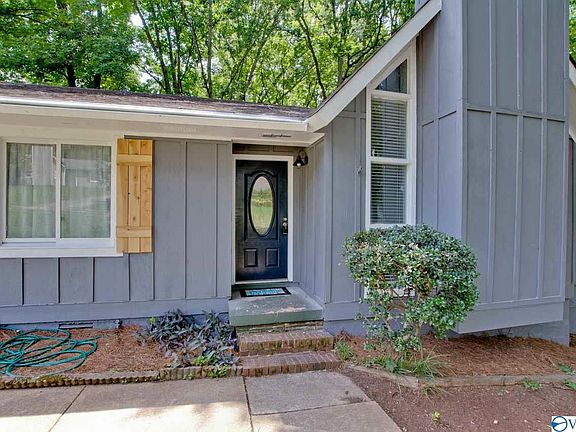 2nd image of 1019 Branscomb Cir SE