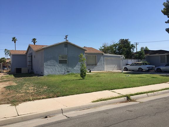 2nd image of 1220 Sandalwood Dr