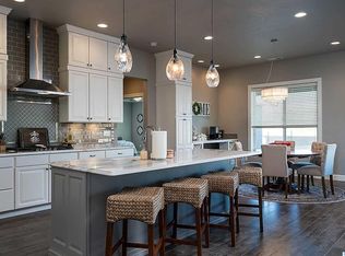1303 S Coulee Vista Dr, Kennewick, WA 99338