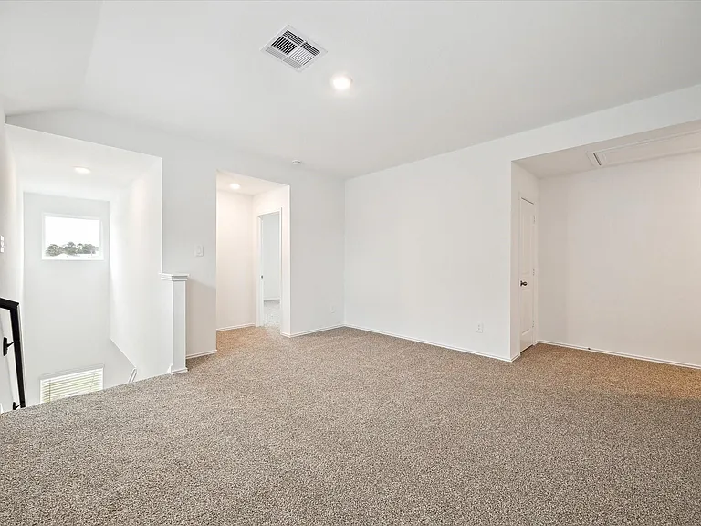 1002 Concord Pointe Ln — Photo 8